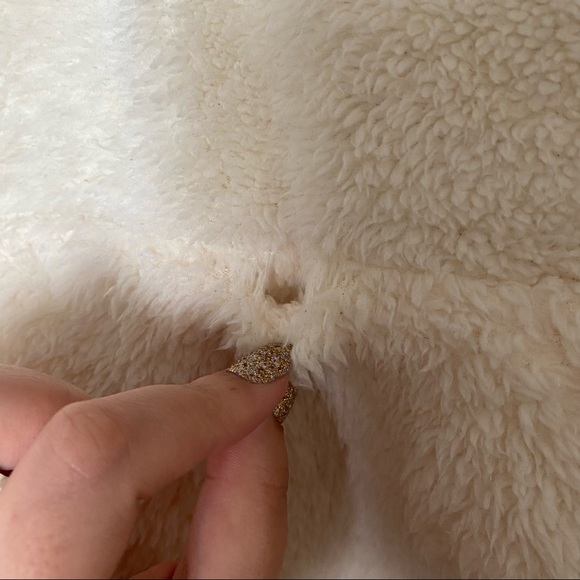 Oversized Fleece Sweater - Picture 3 of 7